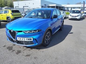SPOTICAR Alfa Romeo Tonale 1.5 Vgt Mhev Ti Dct Euro 6 5dr Used Car - Suv Hybrid Blue - Shrewsbury - 1200593905_2