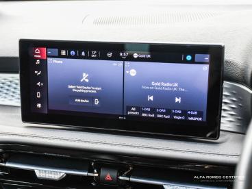 ALFA ROMEO CERTIFIED Alfa Romeo Tonale 1.3 Vgt 15.5kwh Veloce Auto Q4 Awd Euro 6 5dr Used Car - Suv Plug-in Hybrid Red - Nuneaton - 594653_5