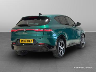ALFA ROMEO CERTIFIED Alfa Romeo Tonale 1.5 Vgt Mhev Veloce Dct Euro 6 5dr Used Car - Suv Hybrid Green - Slough - 599673_3