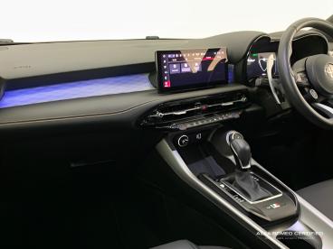 ALFA ROMEO CERTIFIED Alfa Romeo Tonale 1.5 Vgt Mhev Sprint Dct Euro 6 5dr Used Car - Suv Hybrid Blue - Birmingham - 601374_2