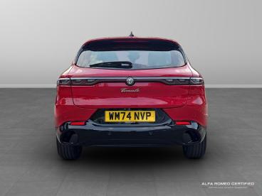 ALFA ROMEO CERTIFIED Alfa Romeo Tonale 1.5 Vgt Mhev Sprint Dct Euro 6 5dr Used Car - Suv Hybrid Red - Leicester - 601713_4