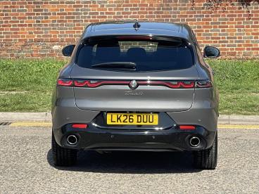 ALFA ROMEO CERTIFIED Alfa Romeo Tonale 1.3 Vgt 15.5kwh Veloce Auto Q4 Awd Euro 6 5dr Used Car - Suv Plug-in Hybrid  - Hemel Hempstead - 604254_4