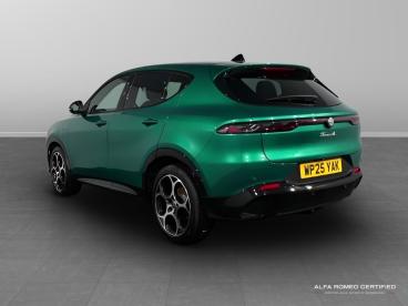 ALFA ROMEO CERTIFIED Alfa Romeo Tonale 1.5 Vgt Mhev Veloce Dct Euro 6 5dr Used Car - Suv Hybrid Green - Slough - 604801_4