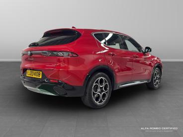 ALFA ROMEO CERTIFIED Alfa Romeo Tonale 1.5 Vgt Mhev Ti Dct Euro 6 5dr Used Car - Suv Hybrid Red - Chiswick - 606671_3