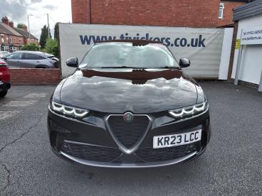 SPOTICAR Alfa Romeo Tonale 1.5 Vgt Mhev Ti Dct Euro 6 5dr Used Car - Suv Hybrid Black - Telford - 1200607546_4