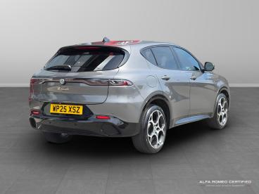 ALFA ROMEO CERTIFIED Alfa Romeo Tonale 1.5 Vgt Mhev Veloce Dct Euro 6 5dr Used Car - Suv Hybrid Grey - Slough - 607945_3