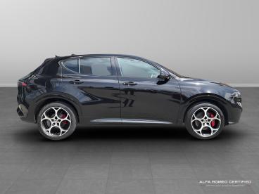 ALFA ROMEO CERTIFIED Alfa Romeo Tonale 1.5 Vgt Mhev Veloce Dct Euro 6 5dr Used Car - Suv Hybrid Black - Slough - 607947_2