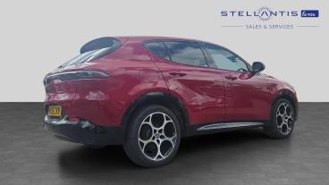SPOTICAR Alfa Romeo Tonale 1.5 Vgt Mhev Veloce Dct Euro 6 5dr Used Car - Suv Hybrid Red - Sale - 1200609515_3
