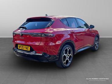 ALFA ROMEO CERTIFIED Alfa Romeo Tonale 1.5 Vgt Mhev Veloce Dct Euro 6 5dr Used Car - Suv Hybrid Red - Leicester - 610401_3
