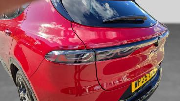 ALFA ROMEO CERTIFIED Alfa Romeo Tonale 1.5 Vgt Mhev Veloce Dct Euro 6 5dr Used Car - Suv Hybrid Red - Leicester - 610401_5
