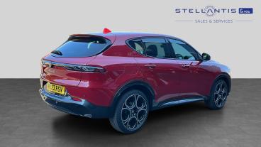 SPOTICAR Alfa Romeo Tonale 1.5 Vgt Mhev Speciale Dct Euro 6 5dr Used Car - Suv Hybrid Red - Bristol - 1200613709_3