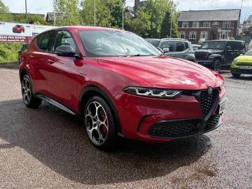 SPOTICAR Alfa Romeo Tonale 1.5 Vgt Mhev Veloce Dct Euro 6 5dr Used Car - Suv Hybrid Red - Leicester - 1200614615_1