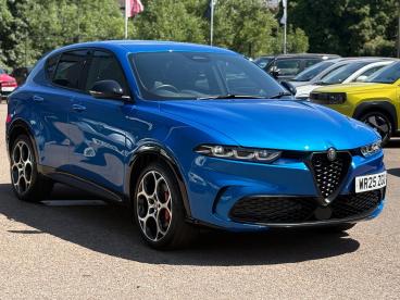SPOTICAR Alfa Romeo Tonale 1.5 Vgt Mhev Veloce Dct Euro 6 5dr Used Car - Suv Hybrid Blue - Leicester - 1200614617_1