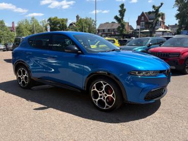 SPOTICAR Alfa Romeo Tonale 1.5 Vgt Mhev Veloce Dct Euro 6 5dr Used Car - Suv Hybrid Blue - Leicester - 1200614617_5