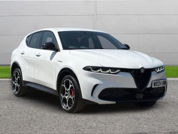 SPOTICAR Alfa Romeo Tonale 1.5 Vgt Mhev Veloce Dct Euro 6 5dr Used Car - Suv Hybrid White - Selby - 1200614837_1