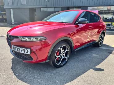SPOTICAR Alfa Romeo Tonale 1.3 Vgt 15.5kwh Veloce Auto Q4 Awd Euro 6 5dr Used Car - Suv Plug-in Hybrid Red - Cheltenham - 1200614988_3