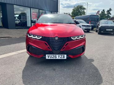 SPOTICAR Alfa Romeo Tonale 1.5 Vgt Mhev Sport Speciale Dct Auto Euro 6 5dr Used Car - Suv Hybrid Red - Cheltenham - 1200618371_2