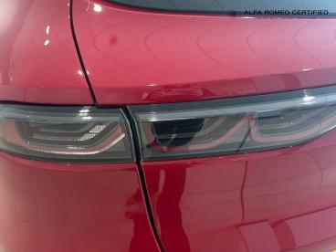 ALFA ROMEO CERTIFIED Alfa Romeo Tonale 1.5 Vgt Mhev Ti Dct Euro 6 5dr Used Car - Suv Hybrid Red - Chiswick - 621014_5