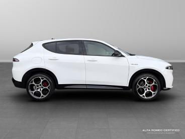 ALFA ROMEO CERTIFIED Alfa Romeo Tonale 1.5 Vgt Mhev Veloce Dct Euro 6 5dr Used Car - Suv Hybrid White - Slough - 622377_2