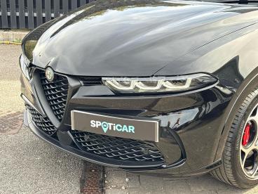 ALFA ROMEO CERTIFIED Alfa Romeo Tonale 1.5 Vgt Mhev Veloce Dct Euro 6 5dr Used Car - Suv Hybrid Black - Swindon - 624434_4
