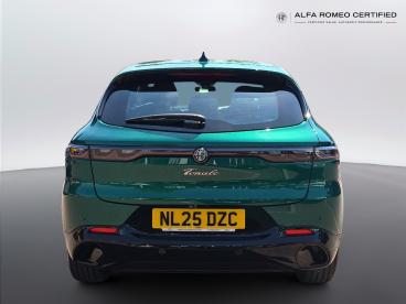 ALFA ROMEO CERTIFIED Alfa Romeo Tonale 1.5 Vgt Mhev Sprint Dct Euro 6 5dr Used Car - Suv Hybrid Green - Leicester - 624492_4