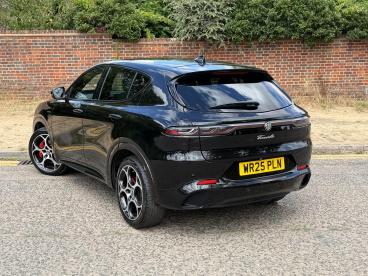 ALFA ROMEO CERTIFIED Alfa Romeo Tonale 1.5 Vgt Mhev Veloce Dct Euro 6 5dr Used Car - Suv Hybrid Black - Hemel Hempstead - 626084_4