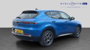 SPOTICAR Alfa Romeo Tonale 1.3 Vgt 15.5kwh Sprint Auto Q4 Awd Euro 6 5dr Used Car - Suv Plug-in Hybrid Blue - Bristol - 1200627254_3