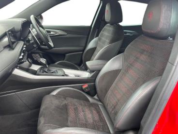 ALFA ROMEO CERTIFIED Alfa Romeo Tonale 1.5 Vgt Mhev Speciale Dct Euro 6 5dr Used Car - Suv Hybrid Red - Colchester - 629282_2