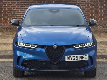 ALFA ROMEO CERTIFIED Alfa Romeo Tonale 1.5 Vgt Mhev Veloce Dct Euro 6 5dr Used Car - Suv Hybrid Blue - Hemel Hempstead - 630210_2