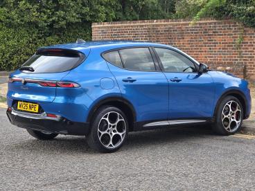 ALFA ROMEO CERTIFIED Alfa Romeo Tonale 1.5 Vgt Mhev Veloce Dct Euro 6 5dr Used Car - Suv Hybrid Blue - Hemel Hempstead - 630210_4