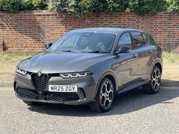 ALFA ROMEO CERTIFIED Alfa Romeo Tonale 1.5 Vgt Mhev Veloce Dct Euro 6 5dr Used Car - Suv Hybrid Grey - Hemel Hempstead - 630211_4