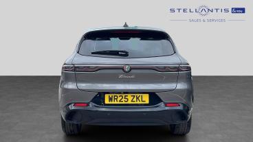 SPOTICAR Alfa Romeo Tonale 1.5 Vgt Mhev Veloce Dct Euro 6 5dr Used Car - Suv Hybrid Grey - Preston - 1200631827_4