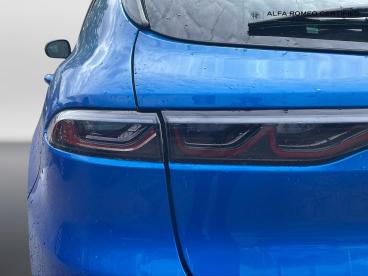 ALFA ROMEO CERTIFIED Alfa Romeo Tonale 1.5 Vgt Mhev Veloce Dct Euro 6 5dr Used Car - Suv Hybrid Blue - Salford - 632137_5