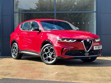 SPOTICAR Alfa Romeo Tonale 1.5 Vgt Mhev Ti Dct Euro 6 5dr Used Car - Suv Hybrid Red - Bury St. Edmunds - 1200635618_1