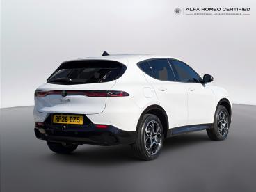 ALFA ROMEO CERTIFIED Alfa Romeo Tonale  Used Car - Suv Plug-in Hybrid White - Slough - 639349_3