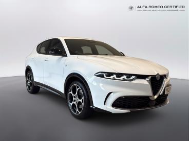 ALFA ROMEO CERTIFIED Alfa Romeo Tonale 1.5 Vgt Mhev Ti Dct Euro 6 5dr Used Car - Suv Hybrid White - Chiswick - 640489_1