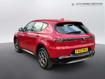 ALFA ROMEO CERTIFIED Alfa Romeo Tonale 1.5 Vgt Mhev Ti Dct Euro 6 5dr Used Car - Suv Hybrid Red - Norwich - 641867_4