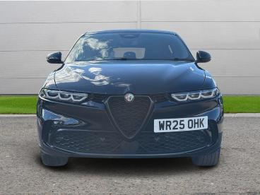 SPOTICAR Alfa Romeo Tonale 1.5 Vgt Mhev Veloce Dct Euro 6 5dr Used Car - Suv Hybrid Black - Selby - 1200642046_2