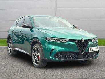 SPOTICAR Alfa Romeo Tonale 1.3 Vgt 15.5kwh Veloce Auto Q4 Awd Euro 6 5dr Used Car - Suv Plug-in Hybrid Green - Selby - 1200642047_1