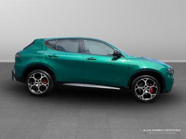 ALFA ROMEO CERTIFIED Alfa Romeo Tonale 1.5 Vgt Mhev Veloce Dct Euro 6 5dr Used Car - Suv Hybrid Green - Colchester - 642988_2