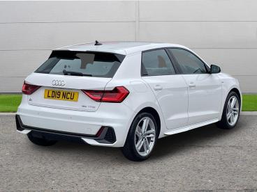 SPOTICAR Audi A1 1.5 Tfsi 35 S Line Sportback S Tronic Euro 6 (s/s) Used Car - City Car Petrol White - Worksop - 1200551209_5