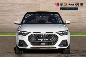 SPOTICAR Audi A1 1.5 Tfsi 35 Citycarver Euro 6 (s/s) 5dr Used Car - City Car Petrol White - Hinckley - 1200559486_5
