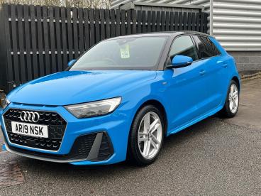 SPOTICAR Audi A1 1.5 Tfsi 35 S Line Sportback Euro 6 (s/s) 5dr Used Car - City Car Petrol Blue - Swindon - 1200562969_3
