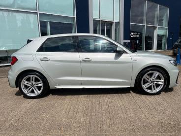 SPOTICAR Audi A1 1.0 Tfsi 30 S Line Sportback Euro 6 (s/s) 5dr Used Car - City Car Petrol Silver - Kettering - 1200616058_2
