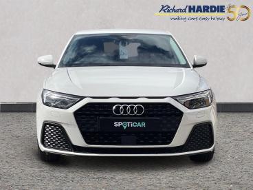 SPOTICAR Audi A1 1.0 Tfsi 25 Technik Sportback Euro 6 (s/s) 5dr Used Car - City Car Petrol White - Ashington - 1200623582_5