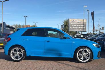 SPOTICAR Audi A1 1.0 Tfsi 30 S Line Sportback S Tronic Euro 6 (s/s) Used Car - City Car Petrol Blue - Worthing - 1200641445_2