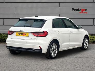 SPOTICAR Audi A1 1.0 Tfsi 25 Sport Sportback Euro 6 (s/s) 5dr Used Car - City Car Petrol White - Derby - 1200643191_4