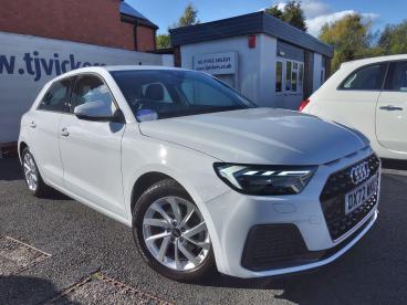 SPOTICAR Audi A1 1.0 Tfsi 30 Sport Sportback S Tronic Euro 6 (s/s) Used Car - City Car Petrol White - Telford - 1200643726_1
