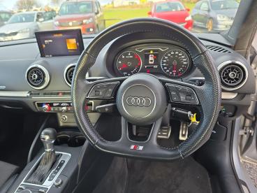 SPOTICAR Audi A3 2.0 Tdi 35 S Line S Tronic Euro 6 (s/s) 4dr Used Car - Saloon Diesel Silver - Workington - 1200527290_3