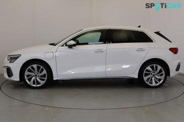 SPOTICAR Audi A3 1.4 Tfsie 40 S Line Sportback S Tronic Euro 6 (s/s Used Car - Saloon Plug-in Hybrid White - Wellingborough - 1200558578_5